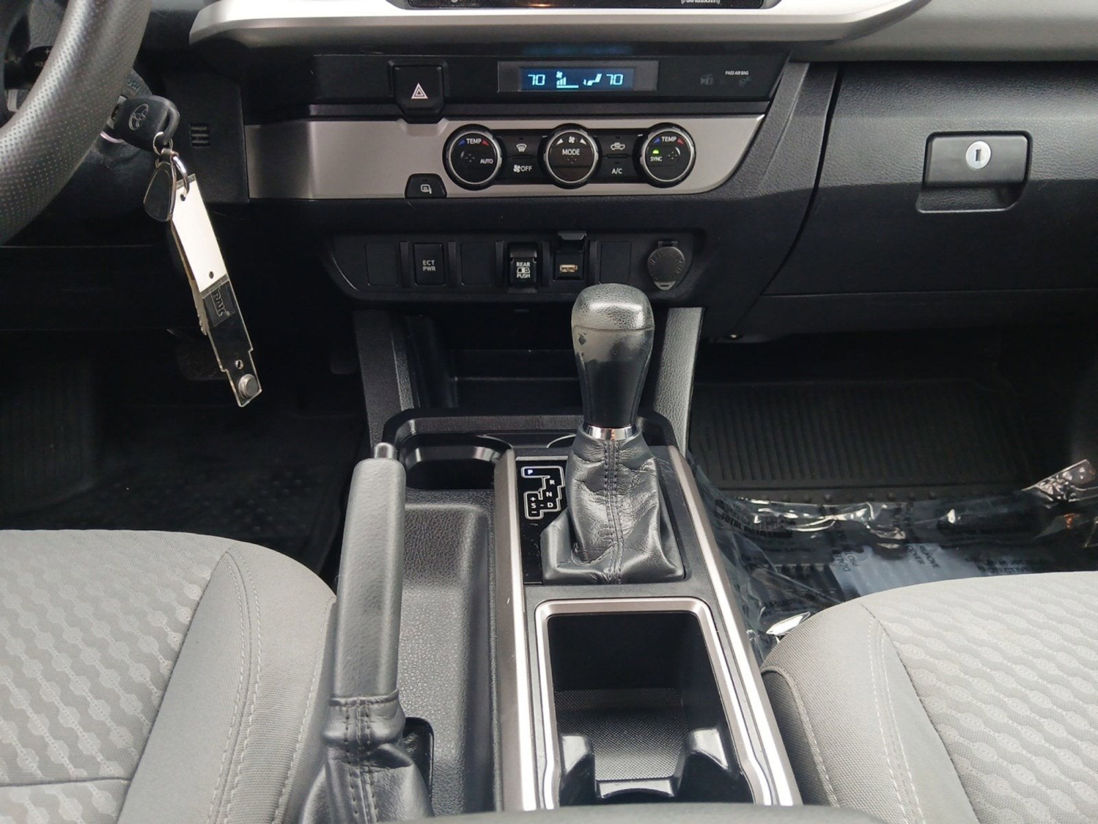 2021 Toyota Tacoma 2WD SR5