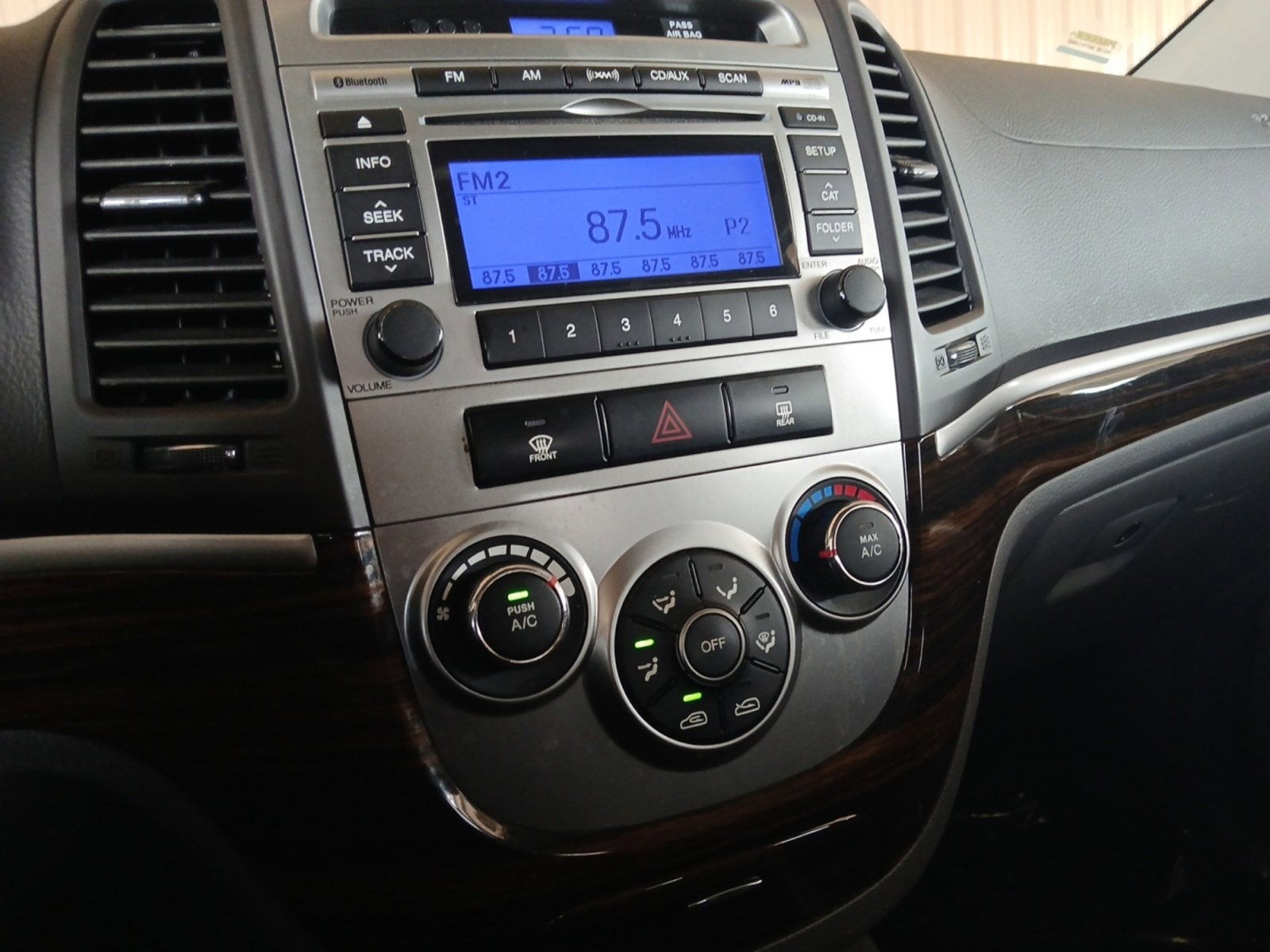 2012 Hyundai SANTA FE GLS W/ REMOTE ENGINE START SYSTEM