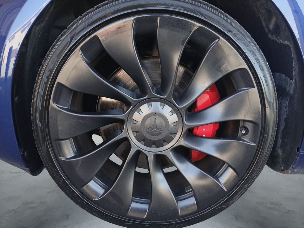 2023 Tesla Model 3 Performance