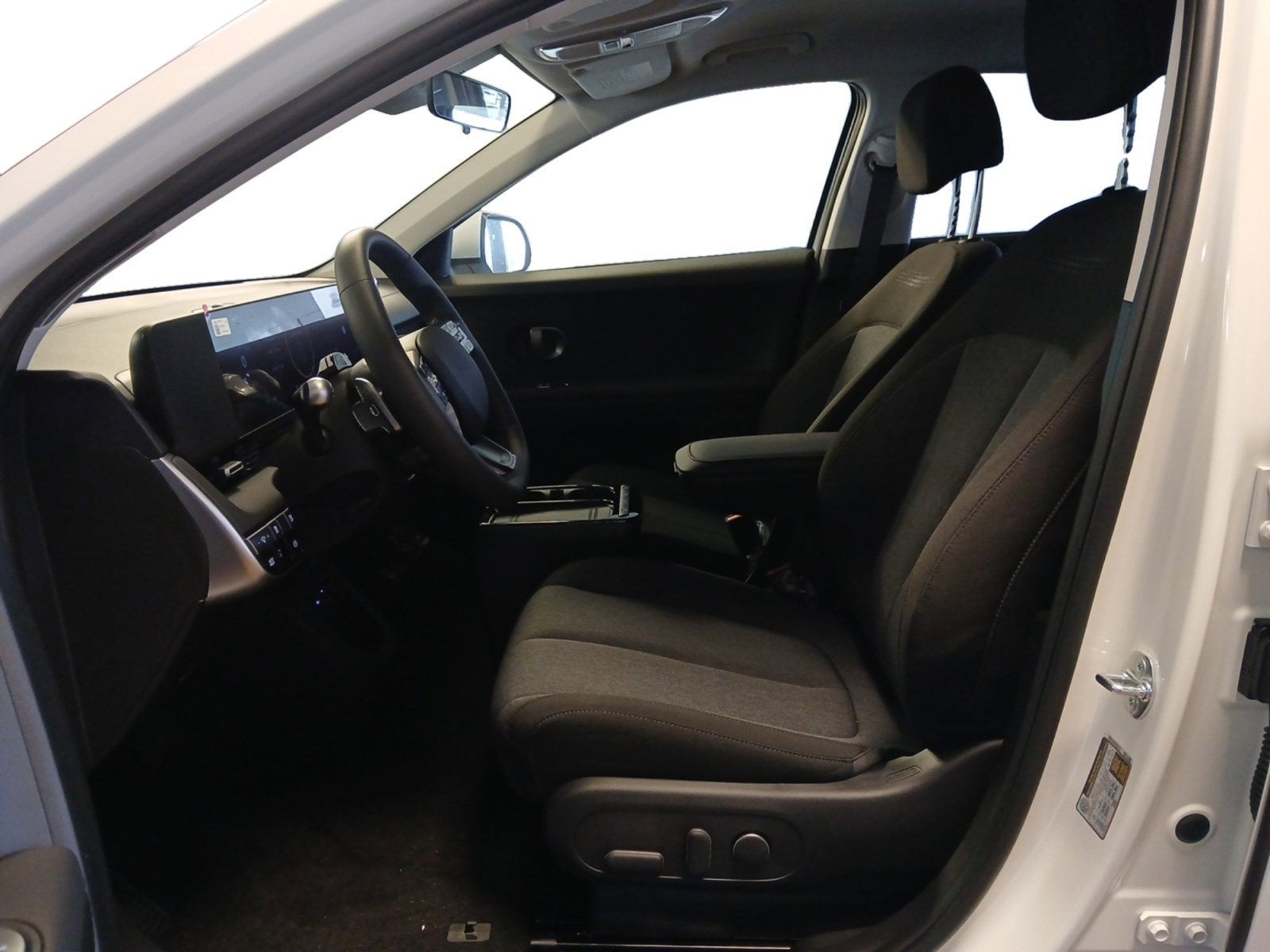 2026 Hyundai IONIQ 5 SE