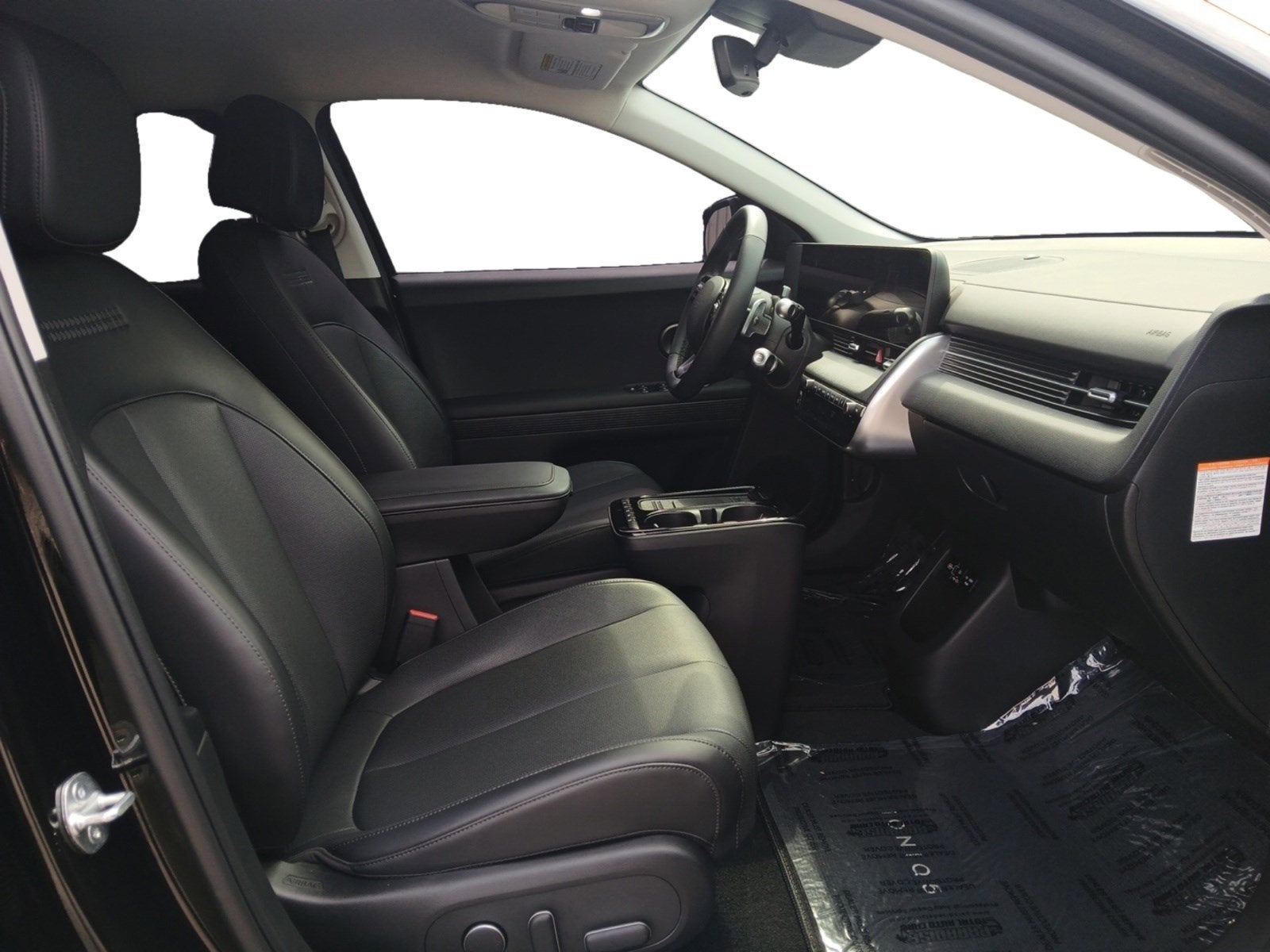 2025 Hyundai IONIQ 5 SEL W/ NAVIGATION & SMART CRUISE CONTROL