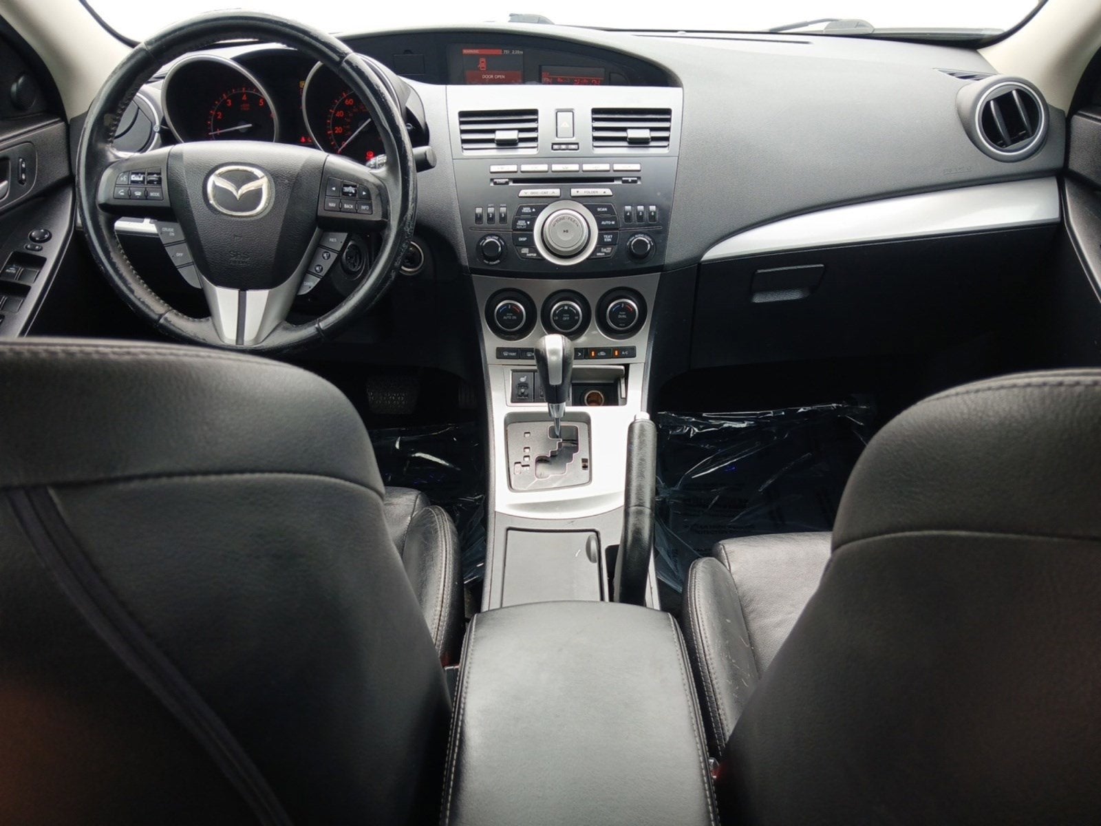 2010 Mazda Mazda3 s Grand Touring W/ MOONROOF & BOSE PREMIUM AUDIO