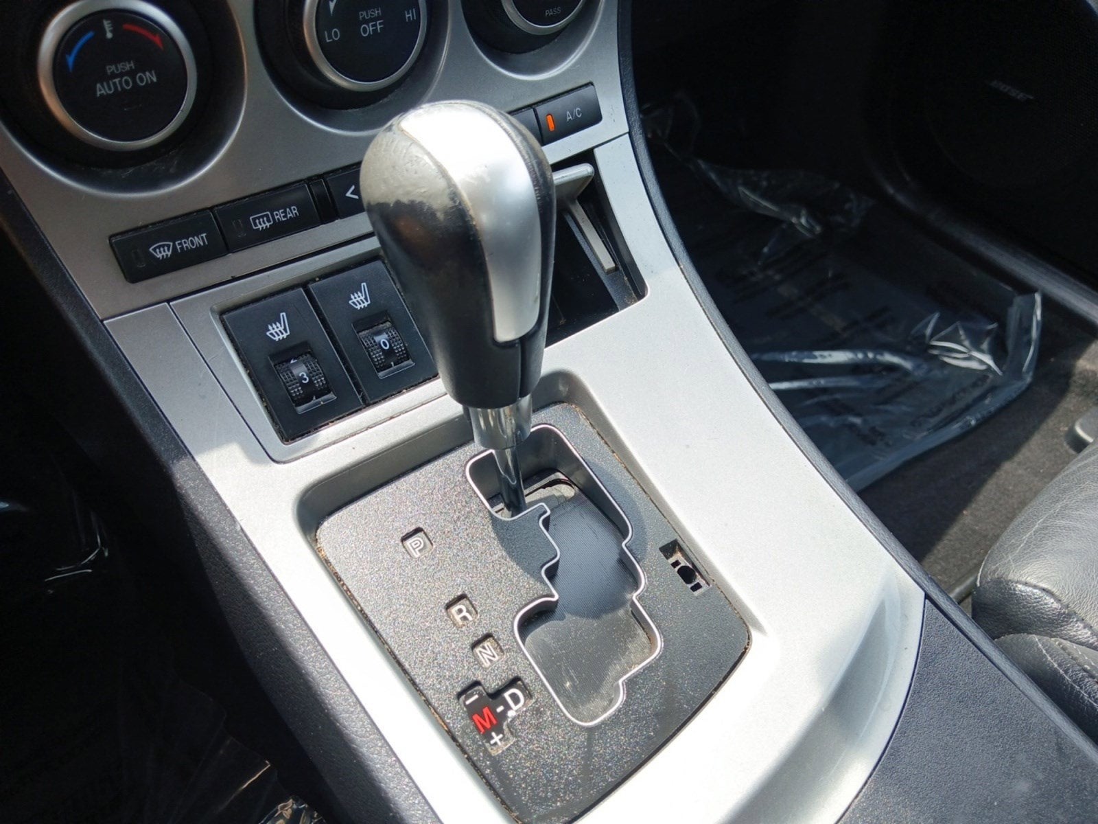 2010 Mazda Mazda3 s Grand Touring W/ MOONROOF & BOSE PREMIUM AUDIO