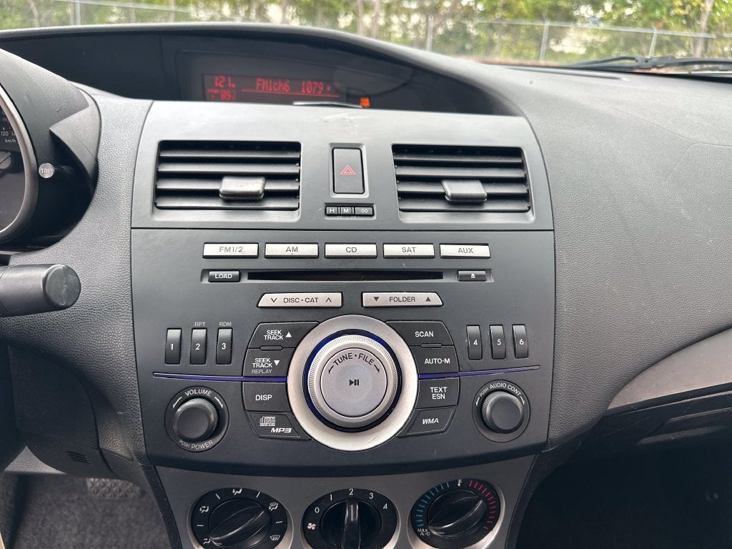 2010 Mazda Mazda3 i Sport