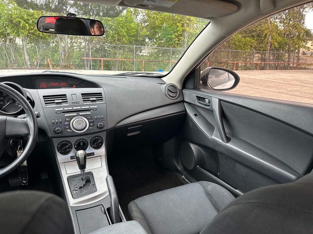 2010 Mazda Mazda3 i Sport