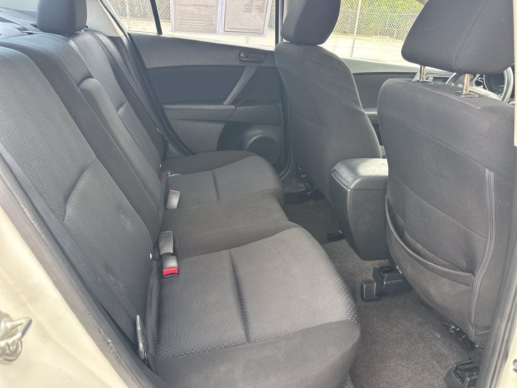 2010 Mazda Mazda3 i Sport