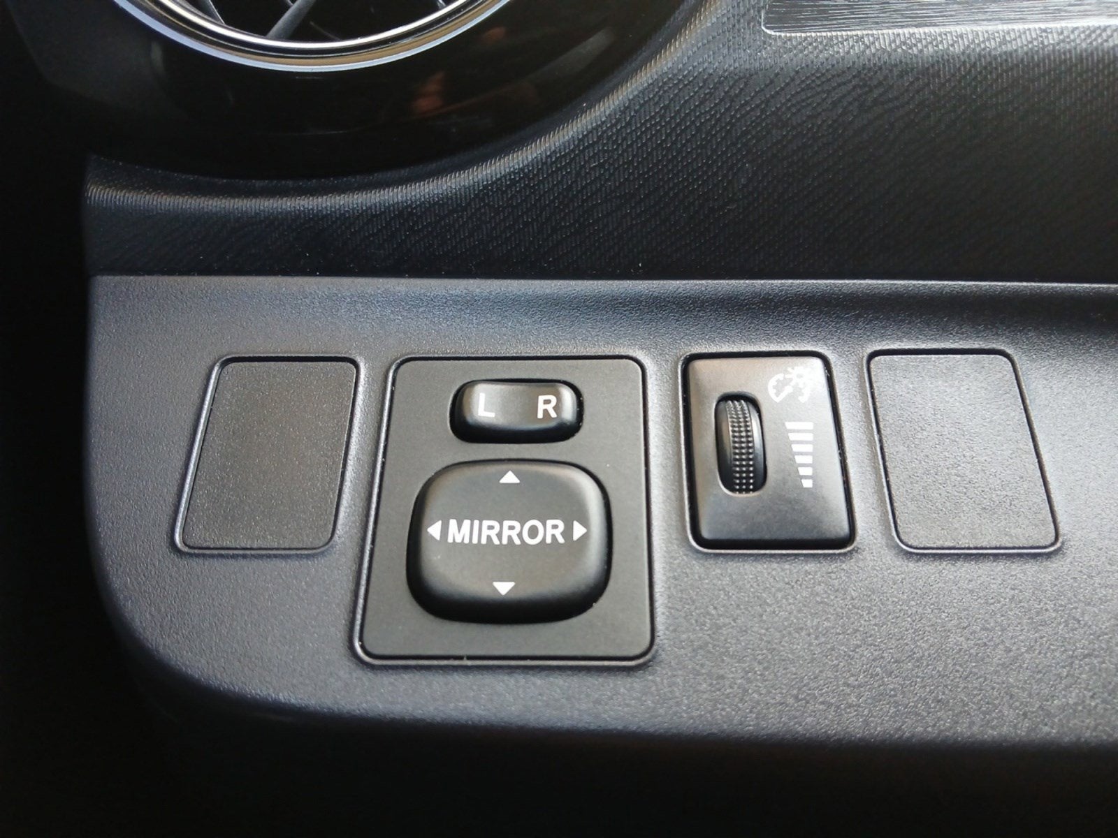 2015 Toyota Prius c Four