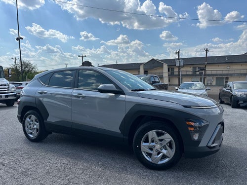 2027 Hyundai KONA SE
