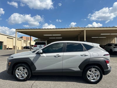 2027 Hyundai KONA SE