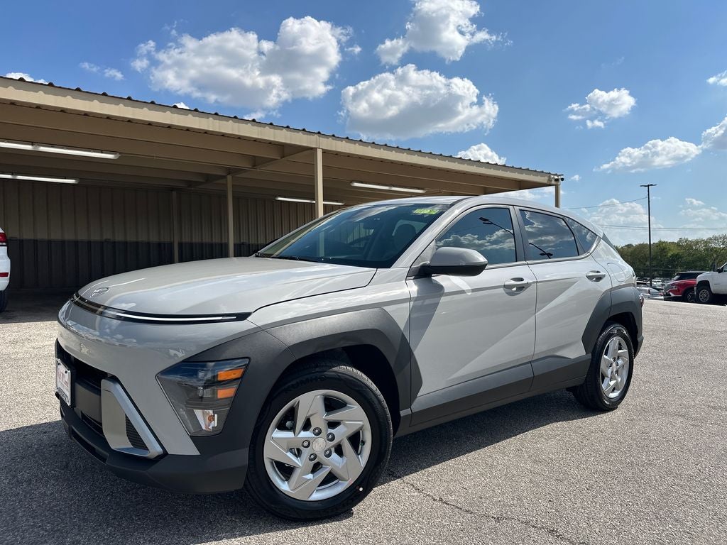2027 Hyundai KONA SE