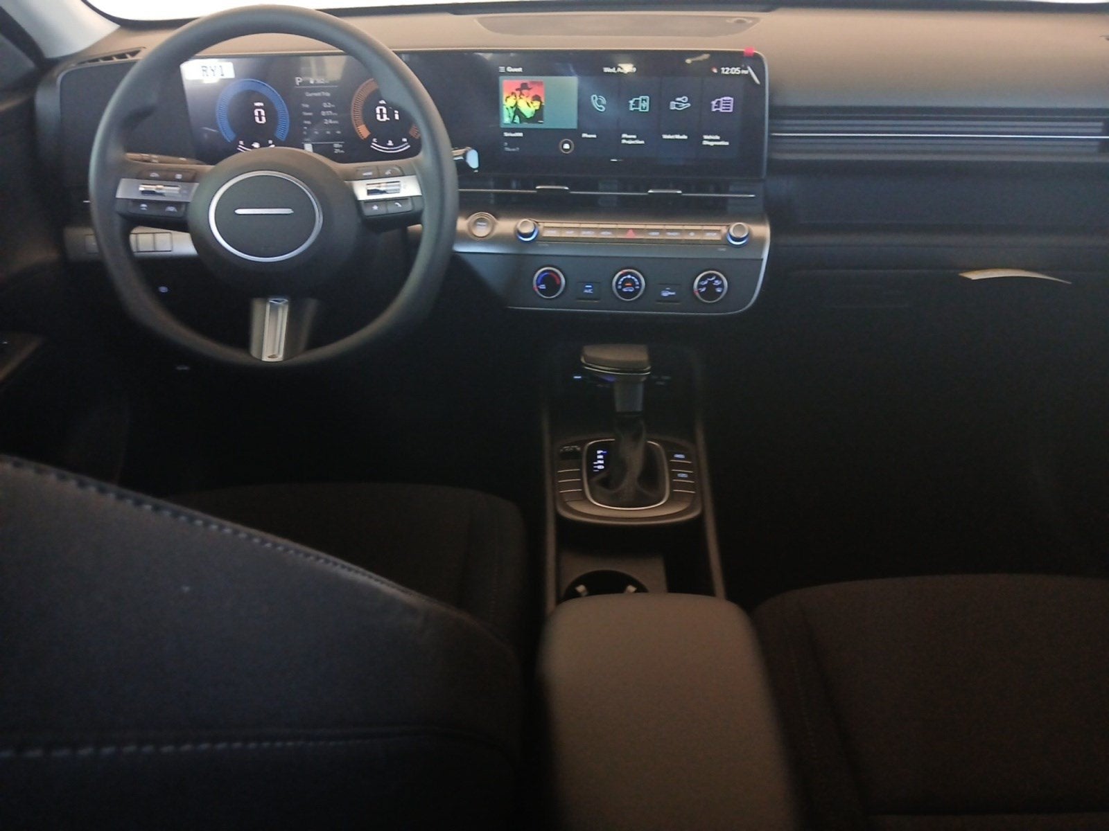 2027 Hyundai KONA SE