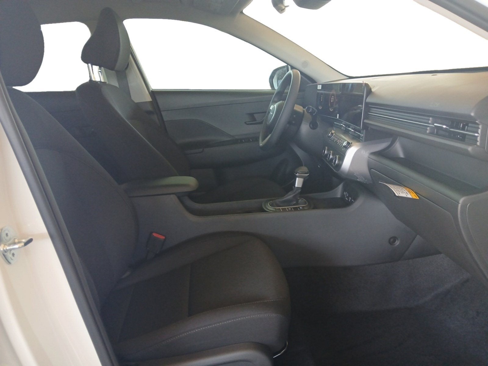 2027 Hyundai KONA SE