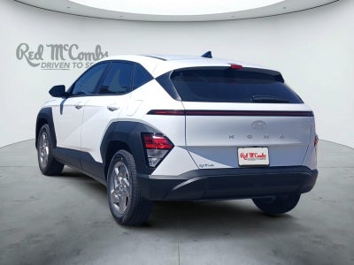 2027 Hyundai KONA SE