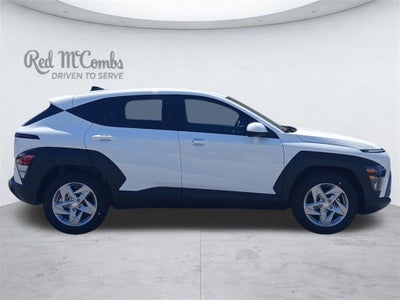 2027 Hyundai KONA SE