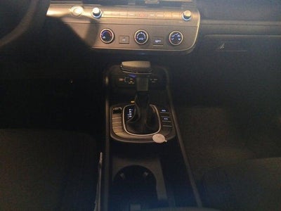 2026 Hyundai KONA SE