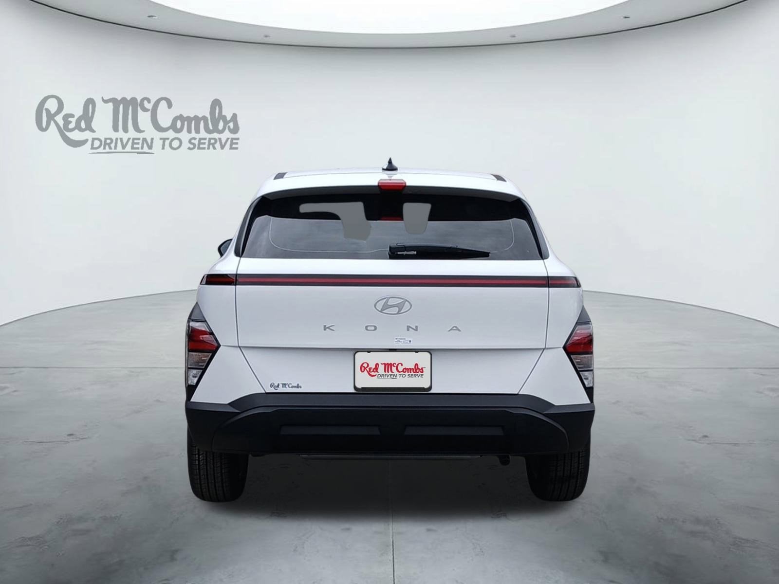 2026 Hyundai KONA SE