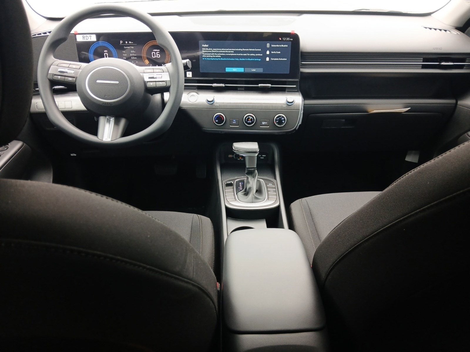 2026 Hyundai KONA SE