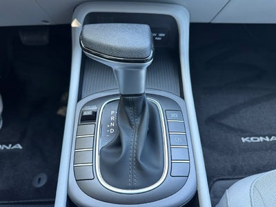 2027 Hyundai KONA SE
