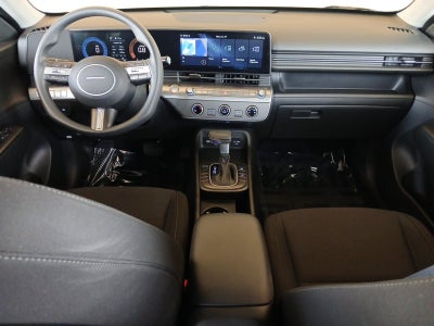 2025 Hyundai KONA SE