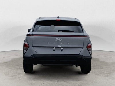 2026 Hyundai KONA SE