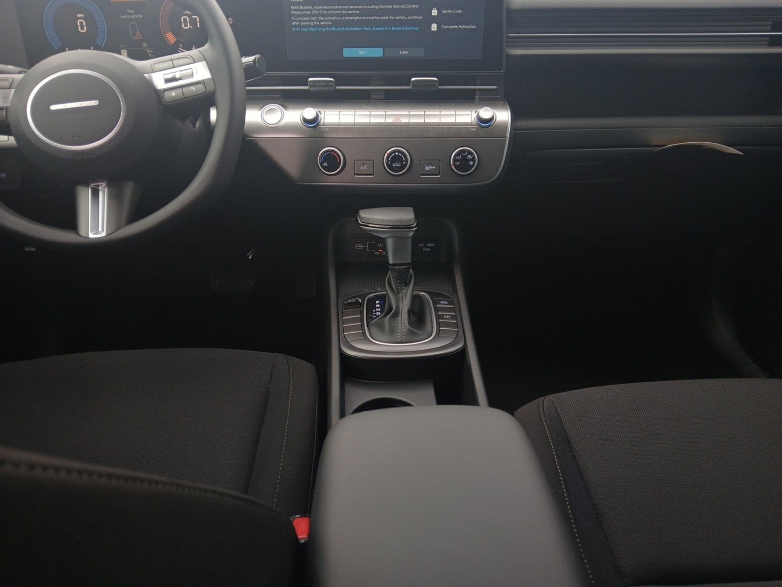 2026 Hyundai KONA SE