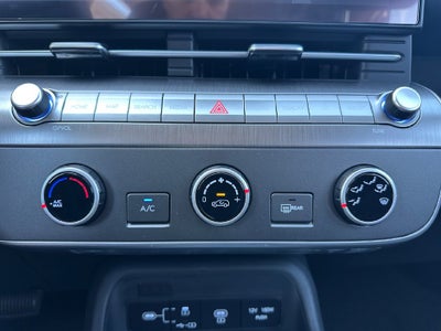 2027 Hyundai KONA SE