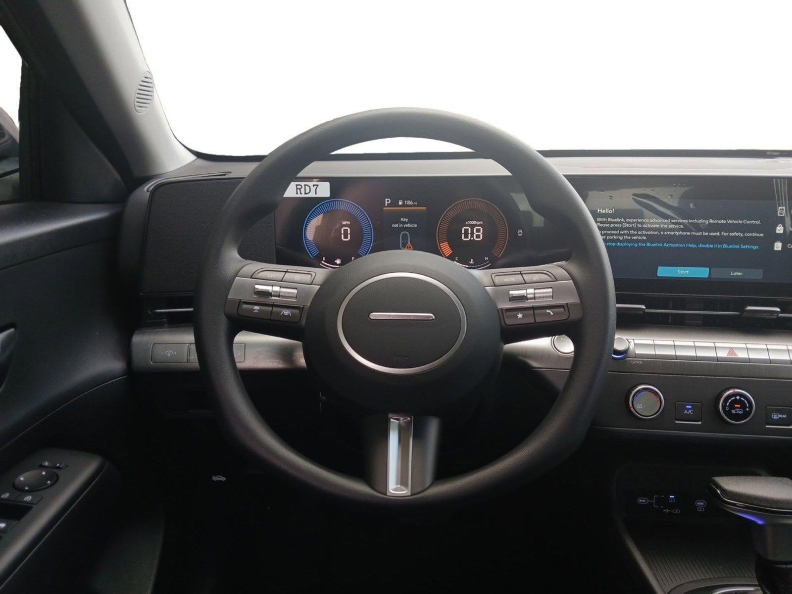 2026 Hyundai KONA SE