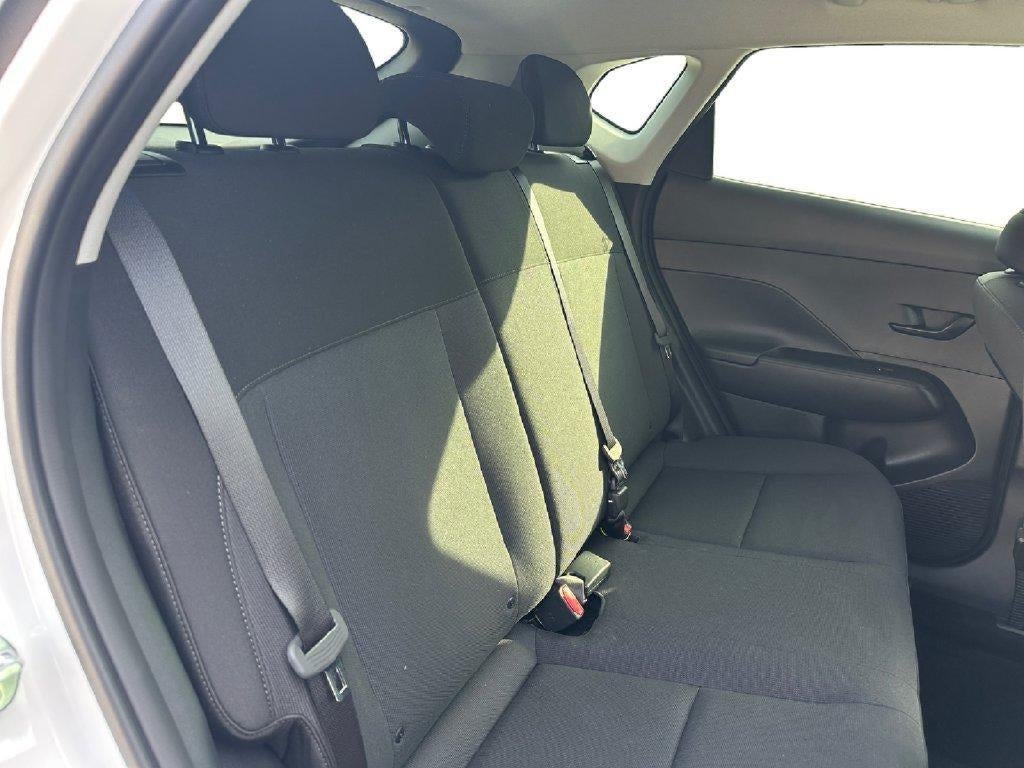 2027 Hyundai KONA SE