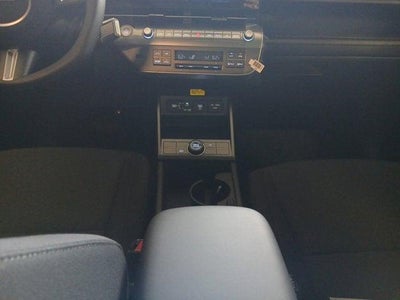 2025 Hyundai KONA ELECTRIC SE