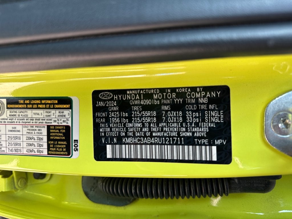 2024 Hyundai KONA SEL