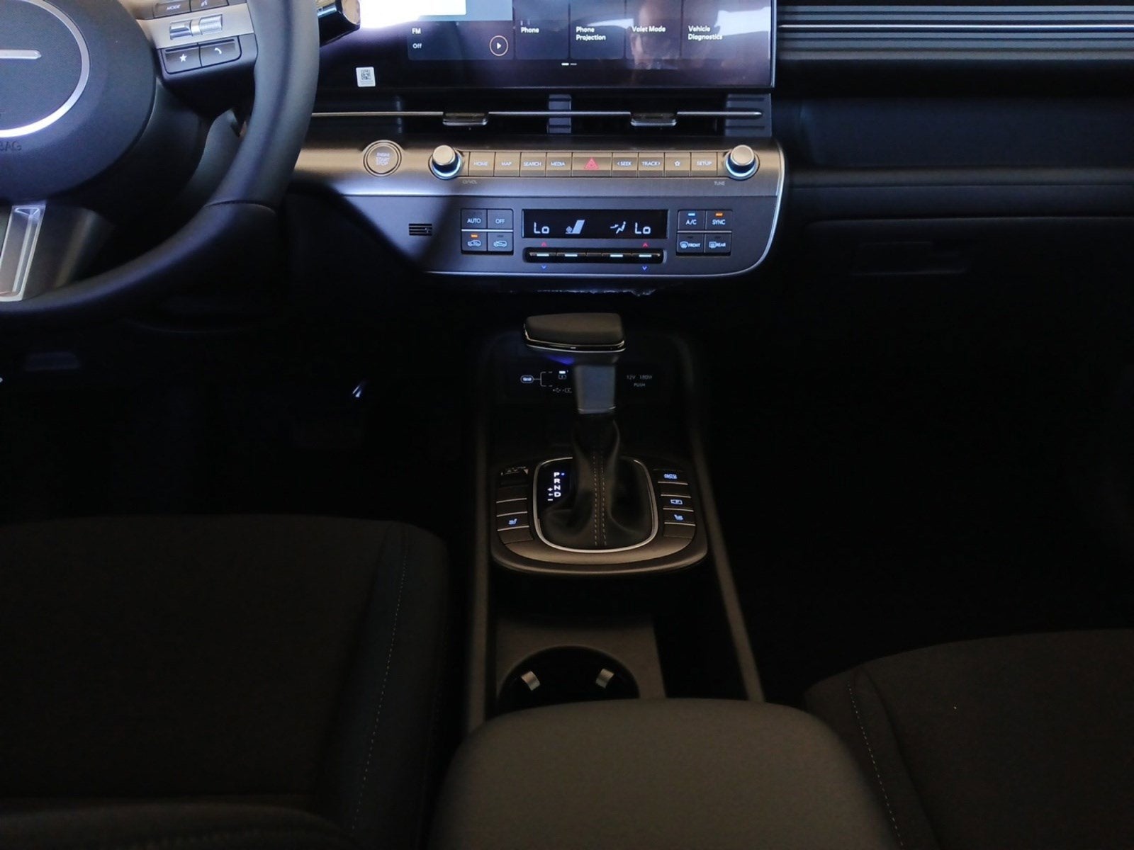 2026 Hyundai KONA SEL Sport W/ BLIND-SPOT WARNING & 18" ALLOY WHEELS