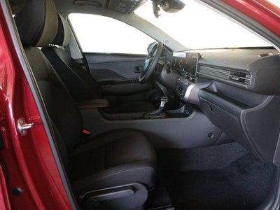 2026 Hyundai KONA SEL Sport W/ BLIND-SPOT WARNING & 18" ALLOY WHEELS