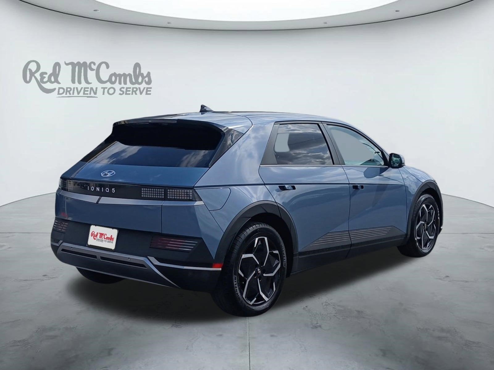 2024 Hyundai IONIQ 5 SE W/ GPS NAVIGATION & BACK-UP CAMERA