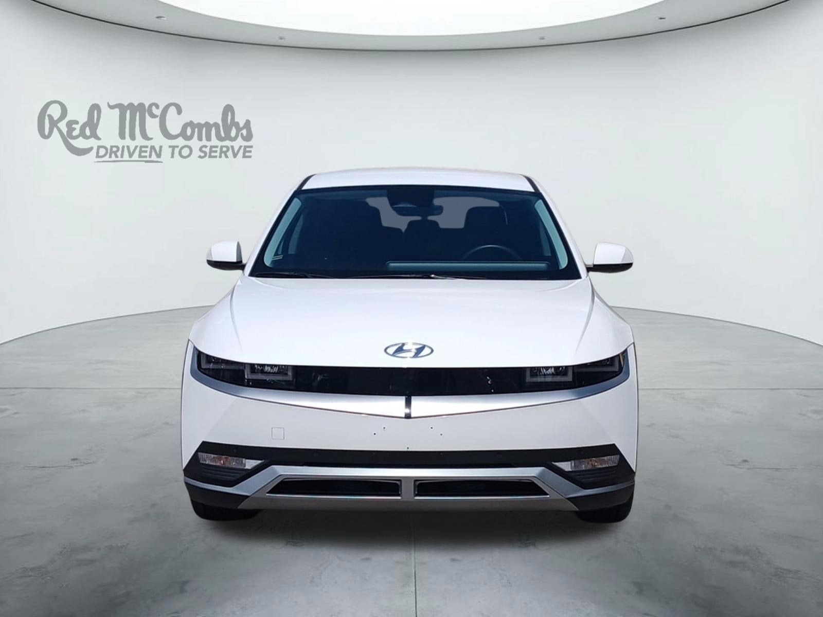 2024 Hyundai IONIQ 5 SEL W/ SMART CRUISE CONTROL & BACKUP CAMERA