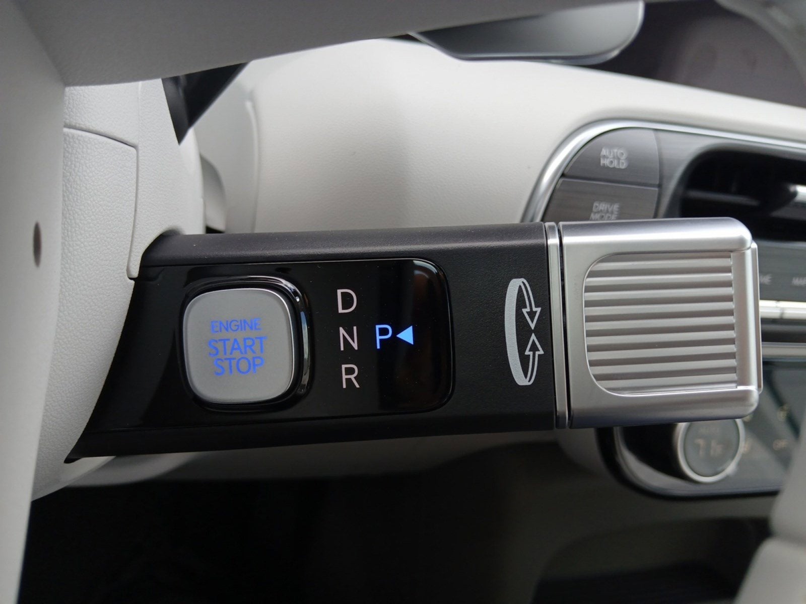 2026 Hyundai PALISADE SEL Premium 8P