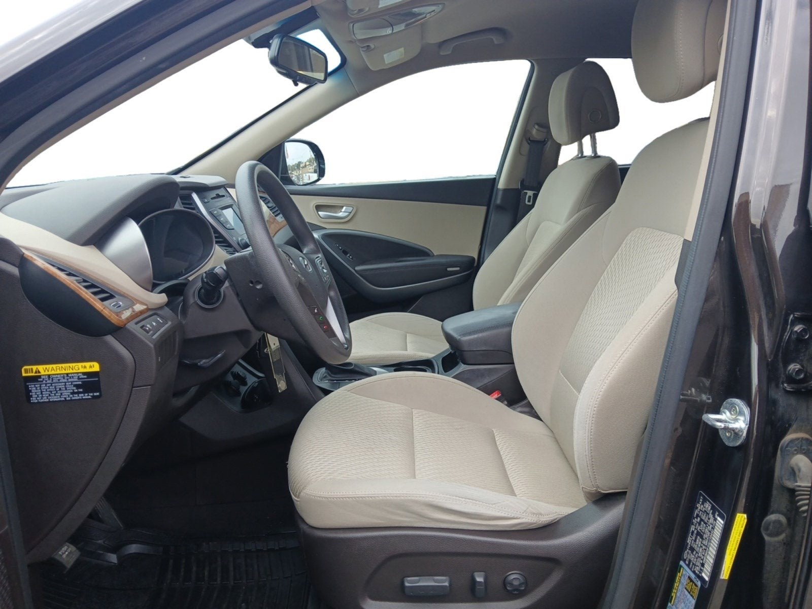 2016 Hyundai SANTA FE SE