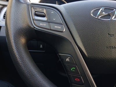 2017 Hyundai SANTA FE SE