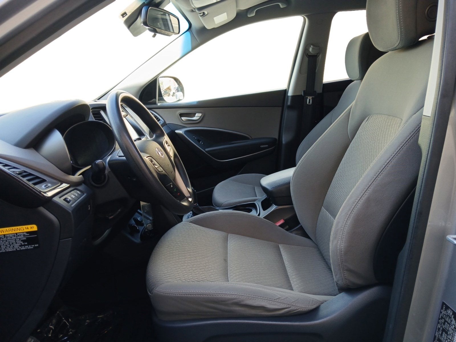 2017 Hyundai SANTA FE SE