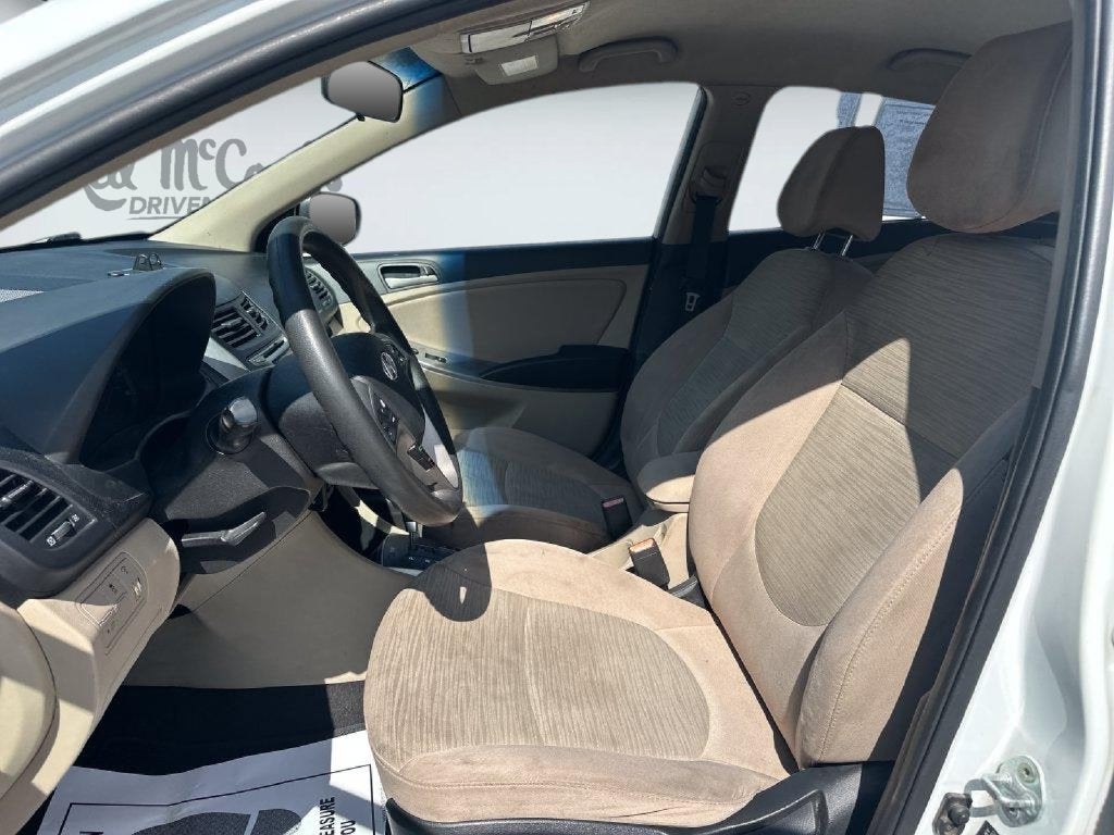 2016 Hyundai ACCENT SE