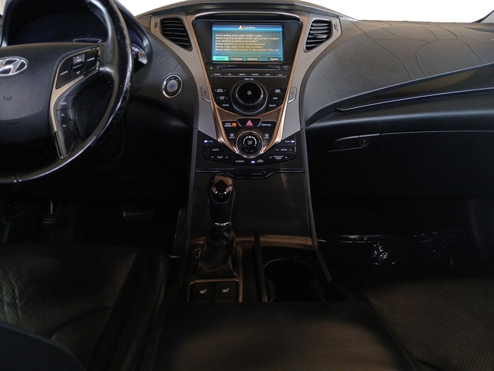2012 Hyundai AZERA Base W/ BACK UP CAMERA & NAVIGATION