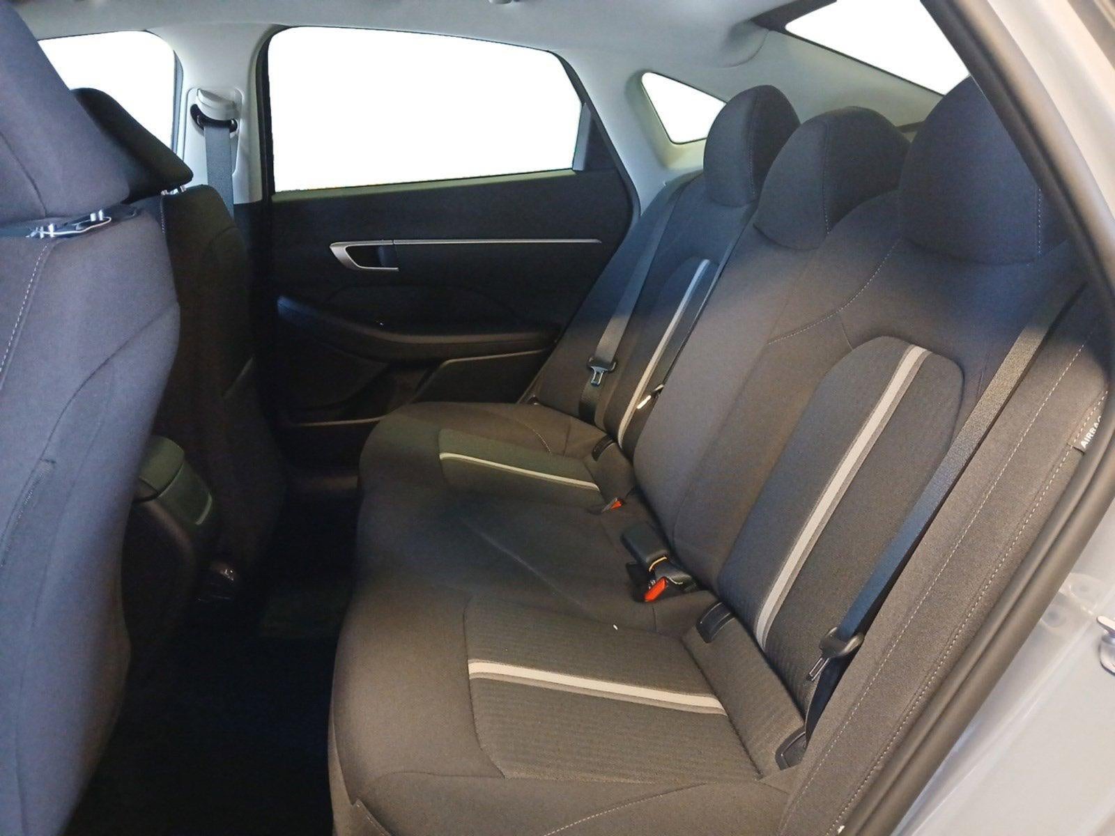 2026 Hyundai SONATA SE W/ PROXIMITY KEY ENTRY & PUSH START BUTTON