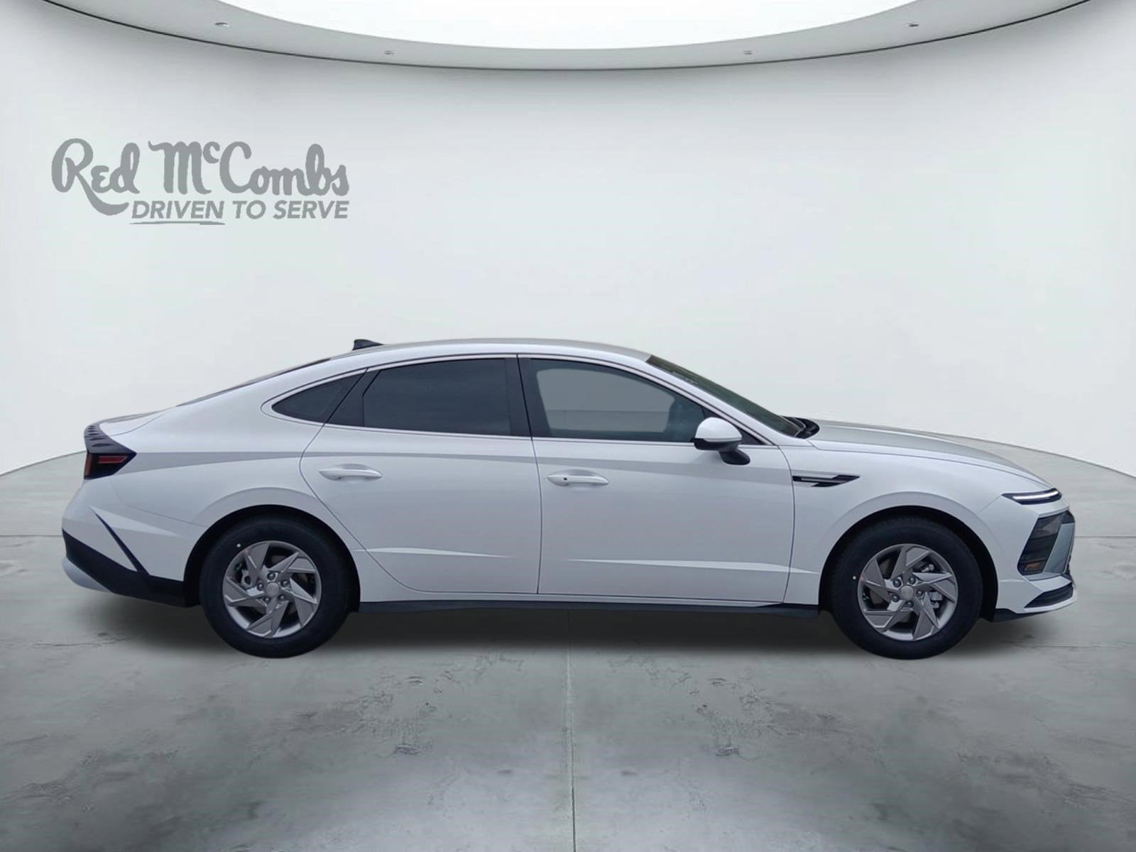 2026 Hyundai SONATA SE W/ FORWARD COLLISION AVOIDANCE ASSIST