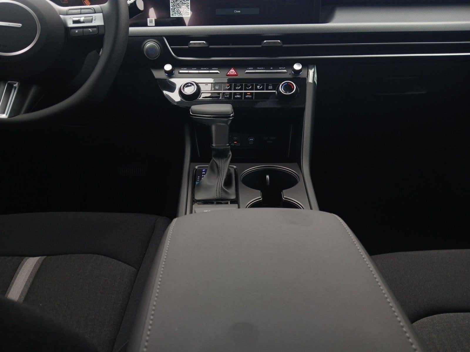 2026 Hyundai SONATA SE W/ FORWARD COLLISION AVOIDANCE ASSIST