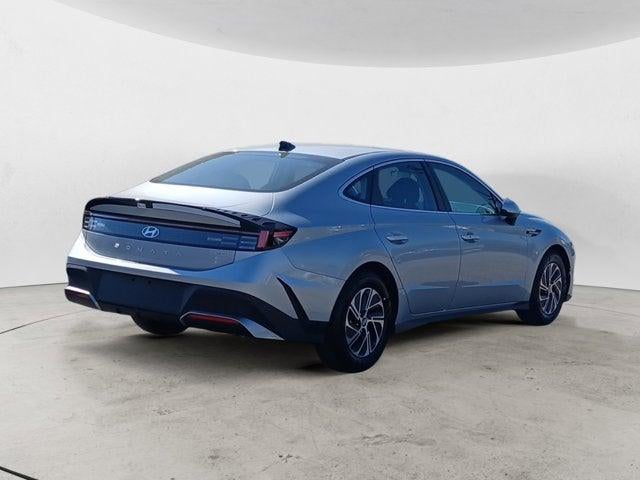 2026 Hyundai SONATA HYBRID Blue