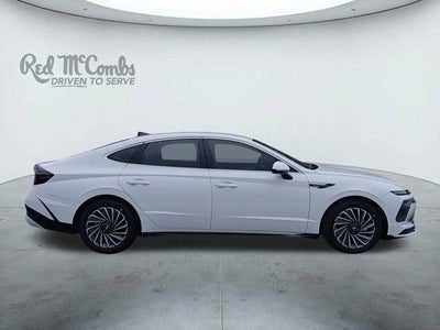 2025 Hyundai SONATA HYBRID SEL