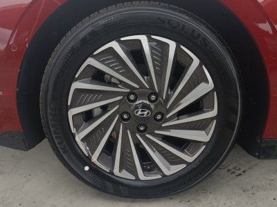 2025 Hyundai SONATA HYBRID Limited