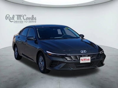 2026 Hyundai ELANTRA SE