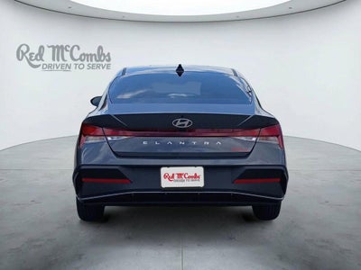 2026 Hyundai ELANTRA SE