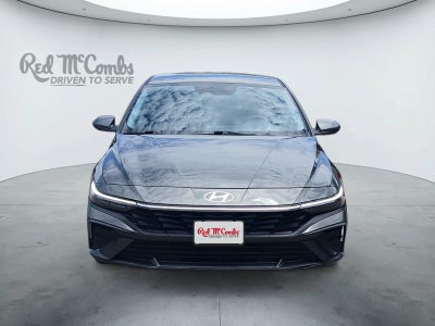 2024 Hyundai ELANTRA SE