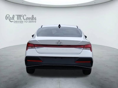 2026 Hyundai ELANTRA SE